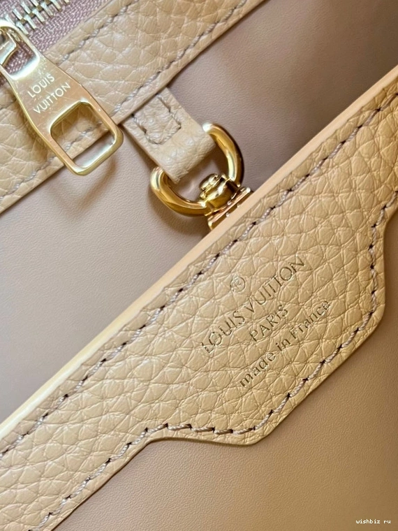 WIS CAPUCINES LOUIS VUITTON BB 1212